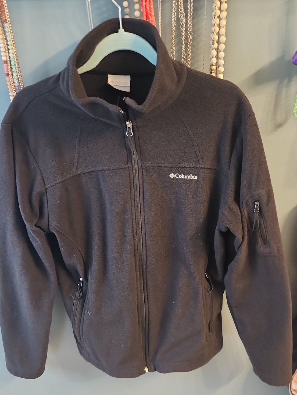 Columbia Black Full-Zip Lightweight Fleece Jacket